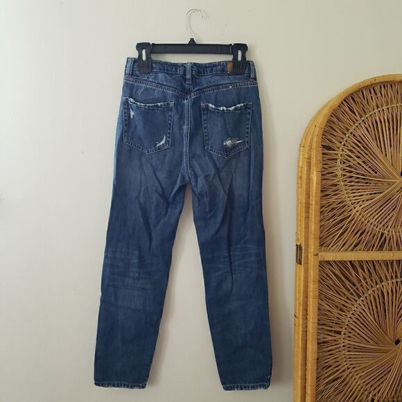 Garage Mom Jeans Distressed 3 - Picture 3 of 8